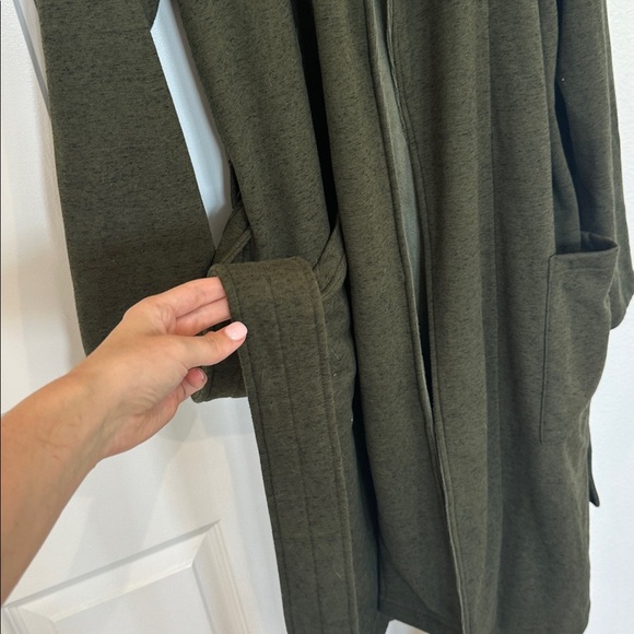 UGG Olive Green Open robe - Picture 4 of 5